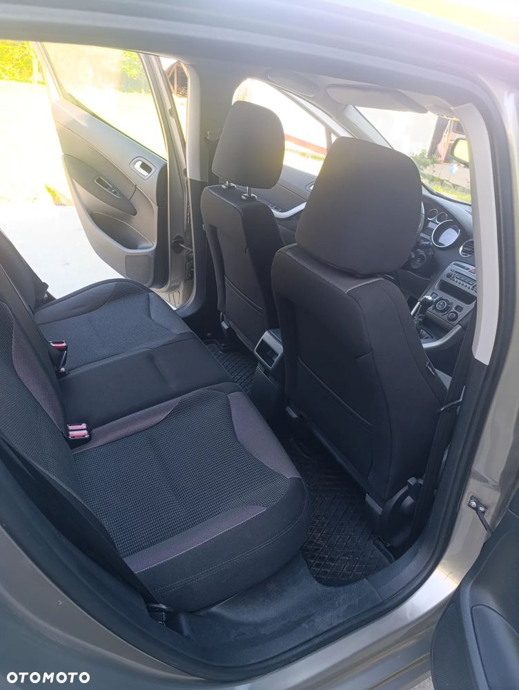 Peugeot 308 1.6 Trendy - 10