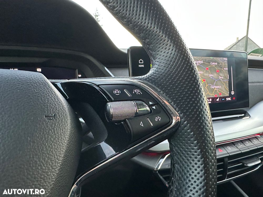 Skoda Octavia Combi Diesel 2.0 TDI DSG Ambition - 15