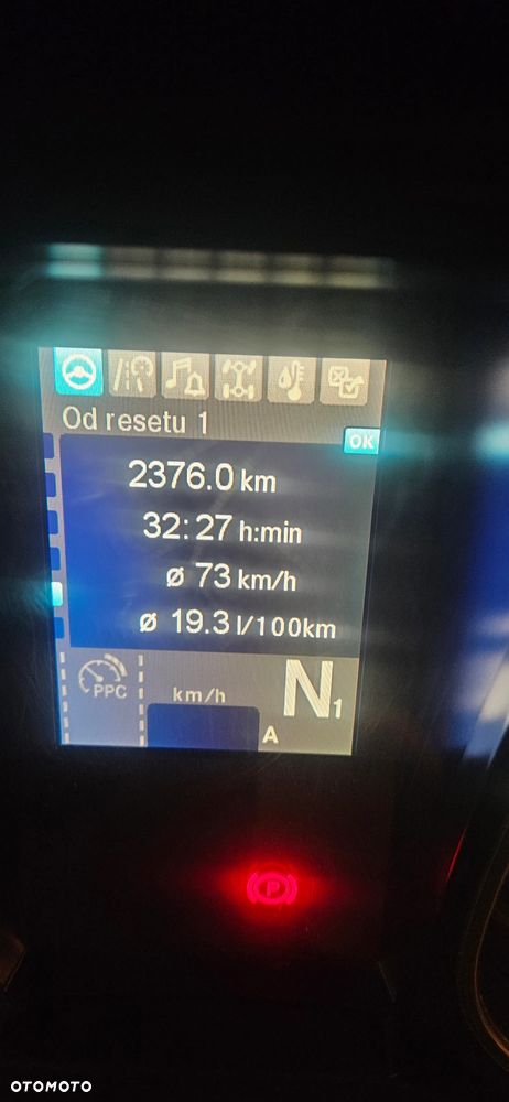 Mercedes-Benz Actros - 8