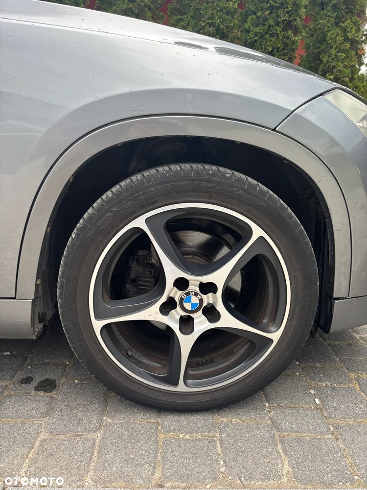 BMW X1 sDrive18d xLine - 15