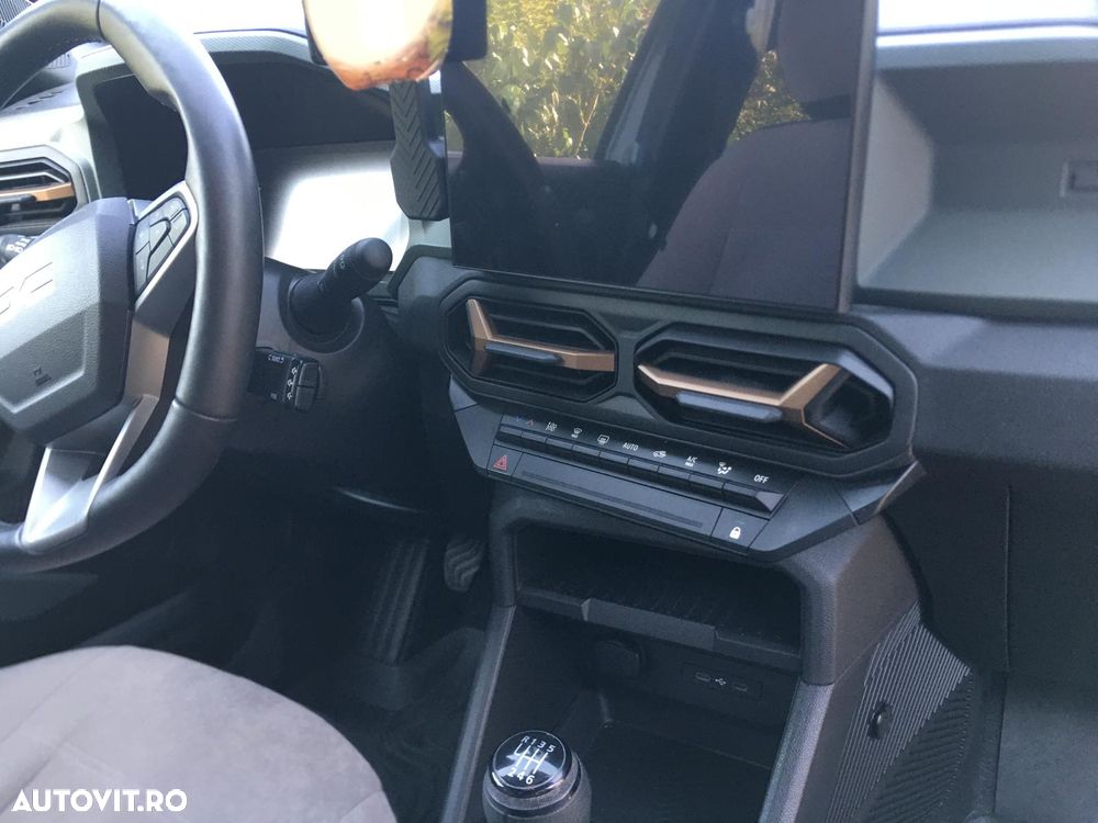 Dacia Duster TCe 130 4X4 MHEV Extreme - 8
