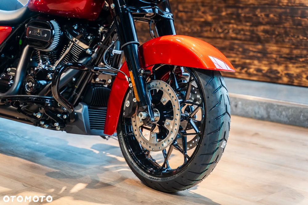 Harley-Davidson Touring Road King - 10