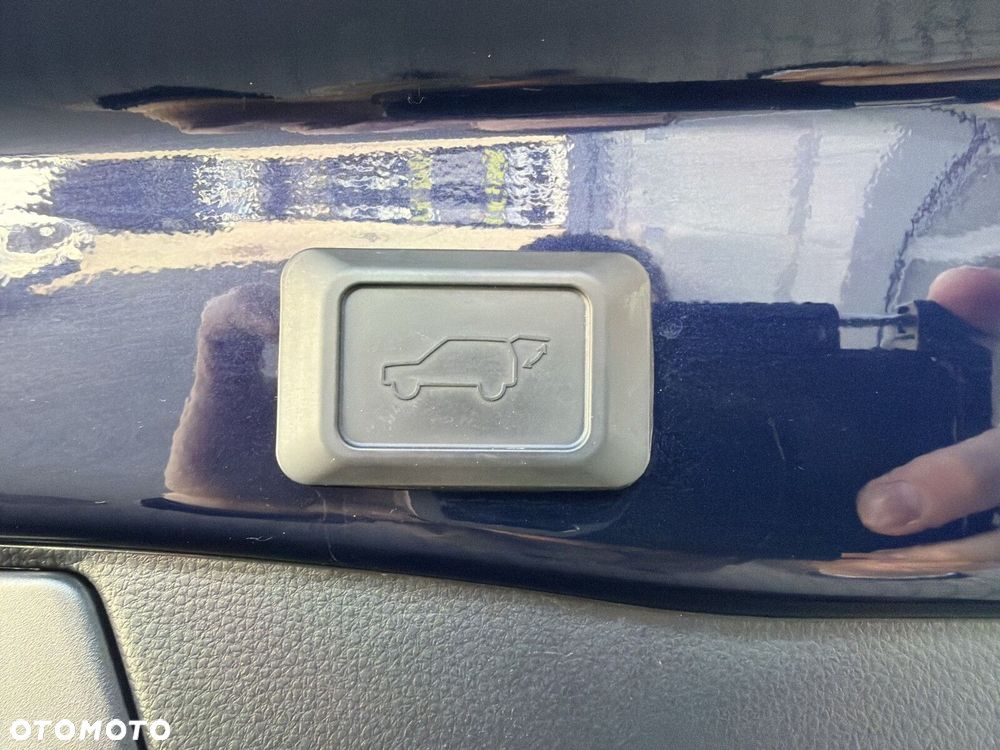 Toyota RAV4 - 32