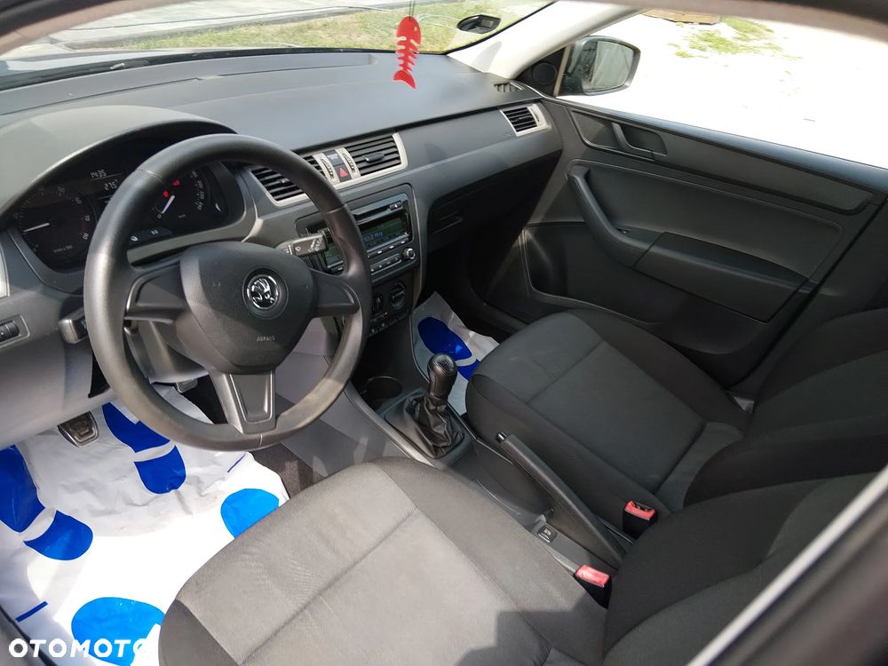 Skoda RAPID 1.2 TSI Ambition - 6