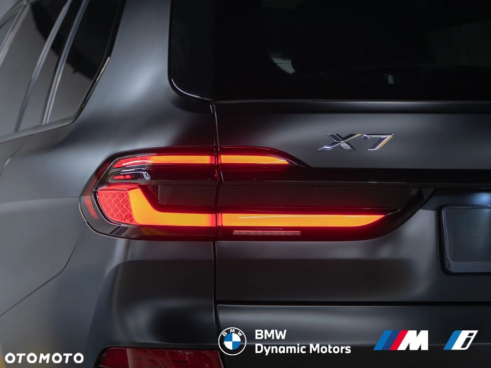 BMW X7 xDrive40i - 13
