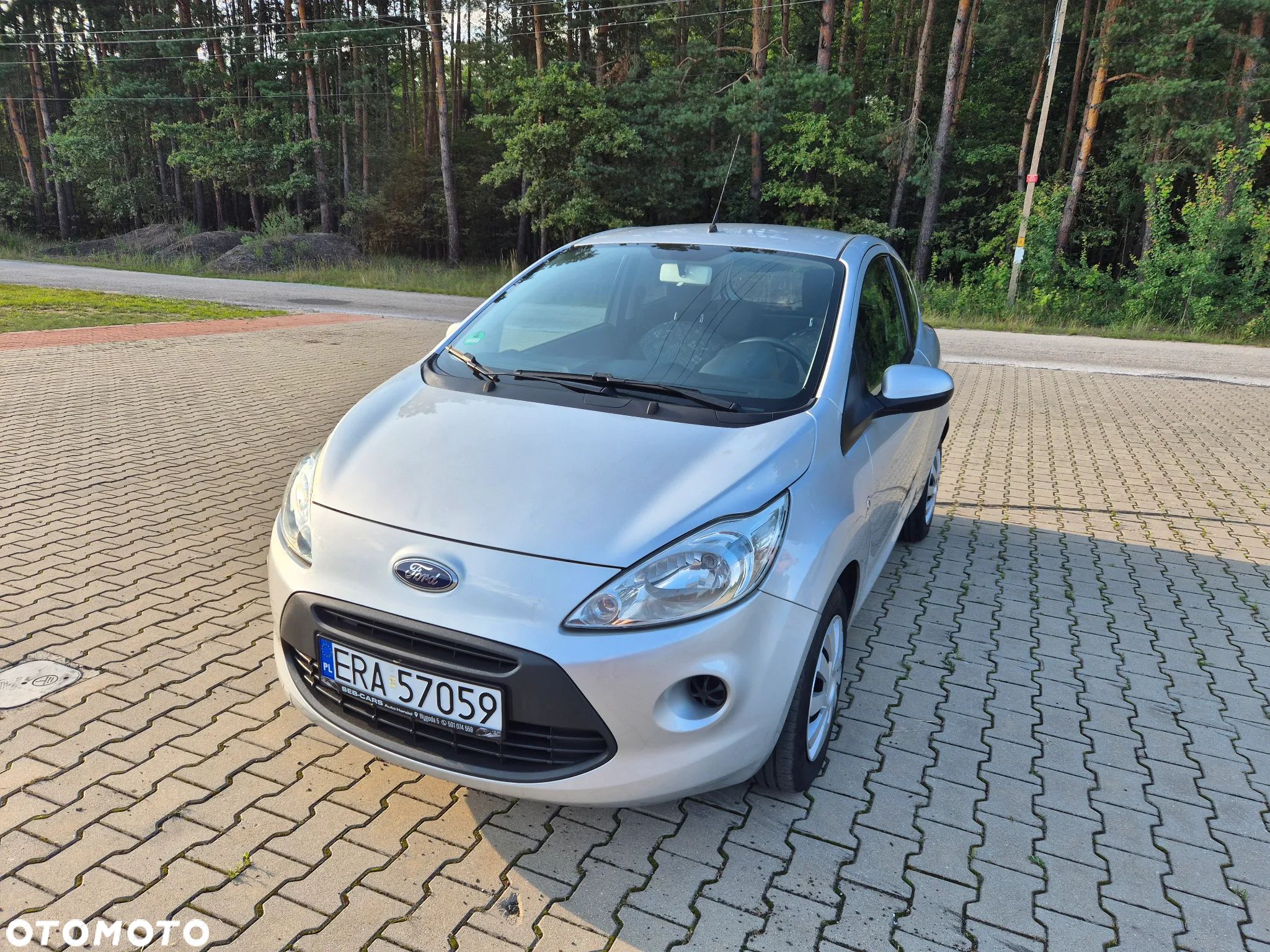 Ford KA 1.2 Ambiente - 1