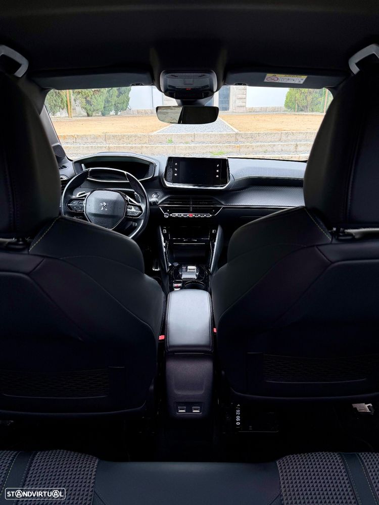 Peugeot 208 PureTech 100 EAT8 GT - 14
