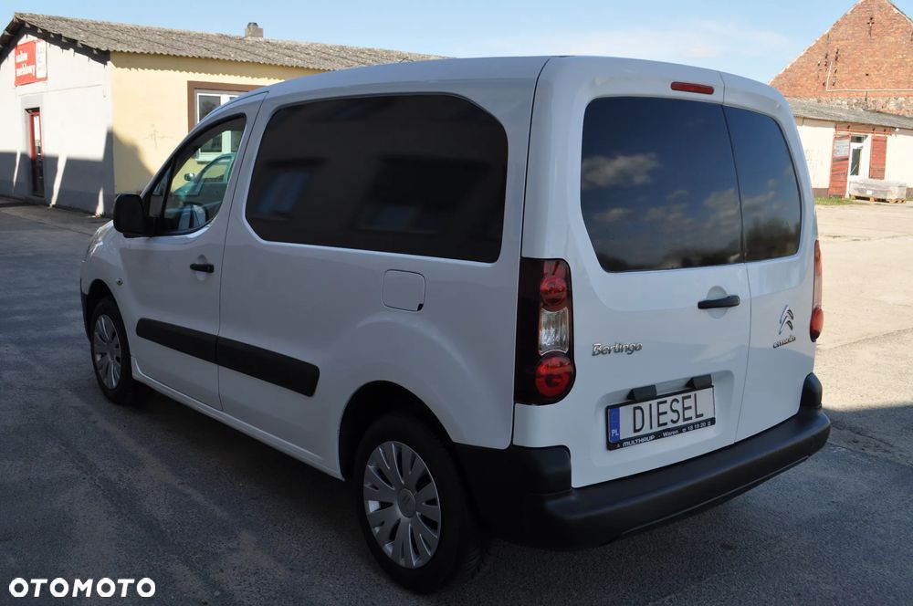 Citroën BERLINGO II - 9