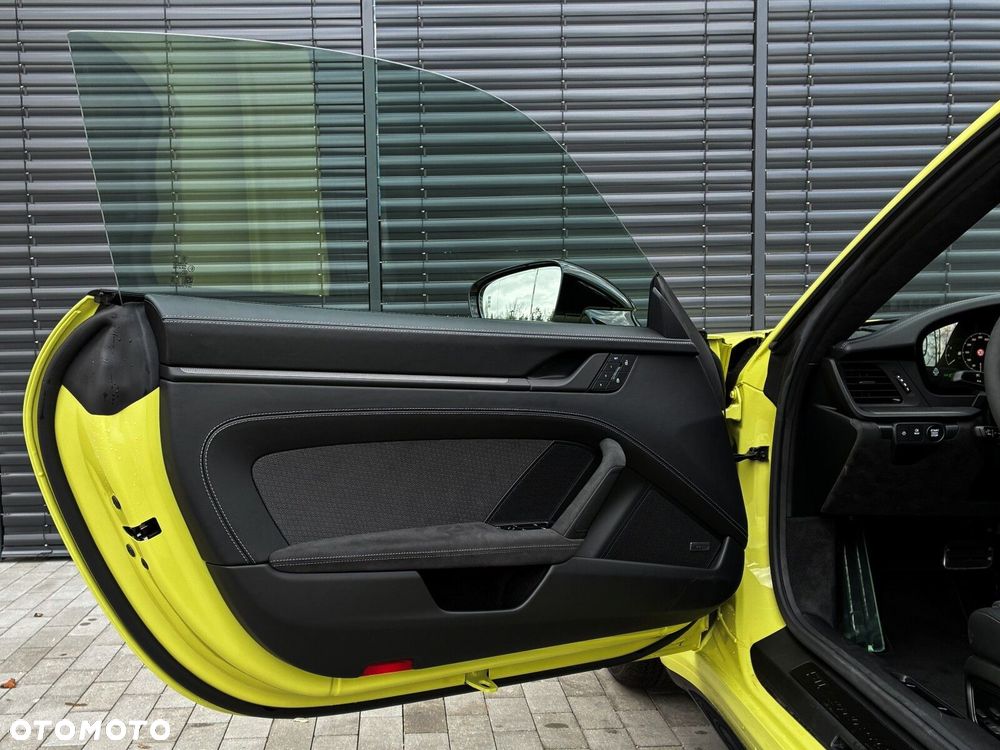 Porsche 911 - 17
