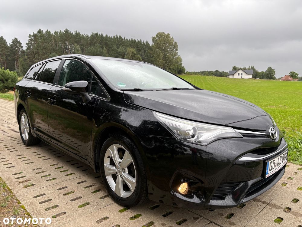 Toyota Avensis Touring Sports 2.0 D-4D Edition S+ - 15