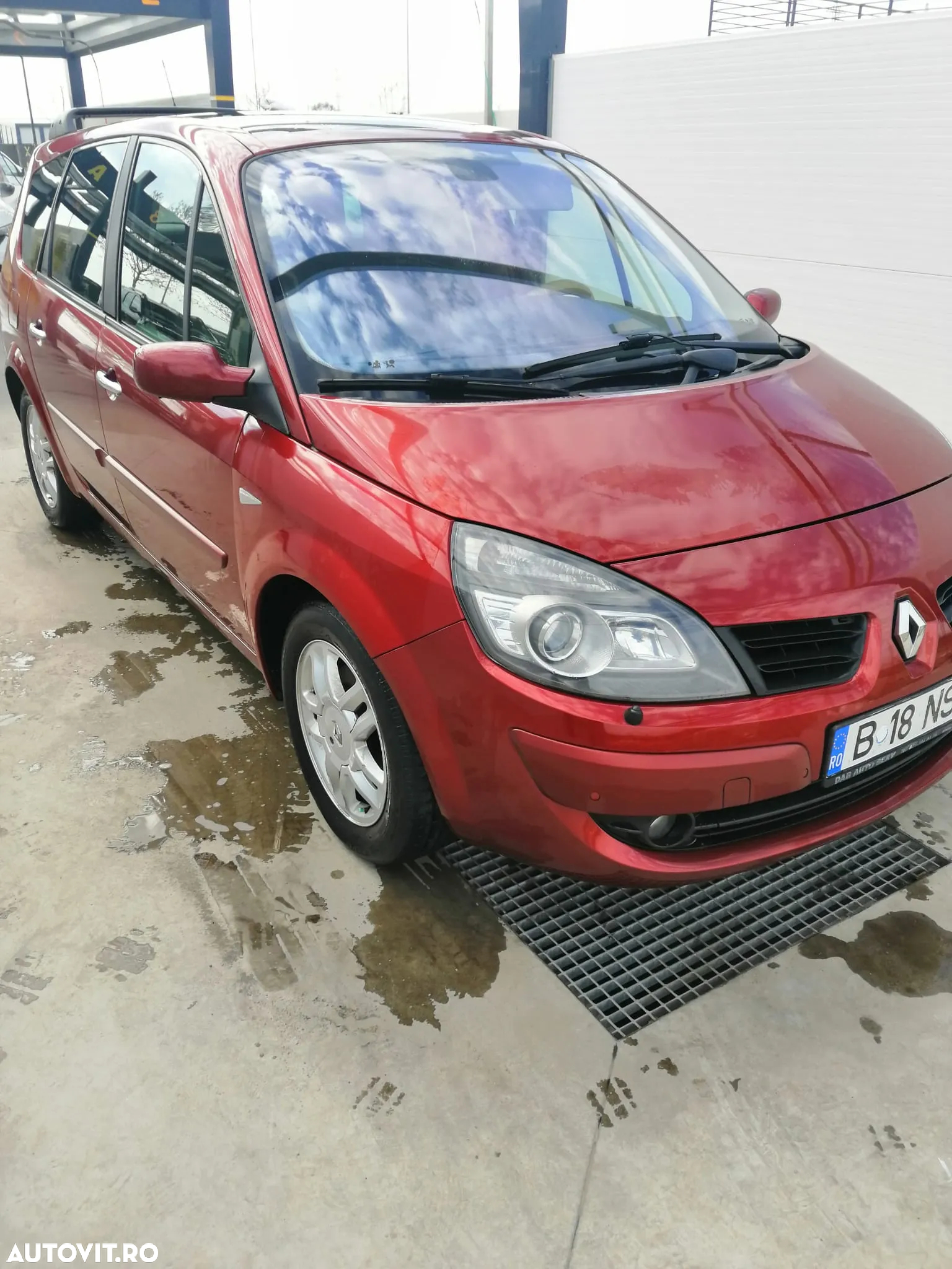 Renault Grand Scenic - 2