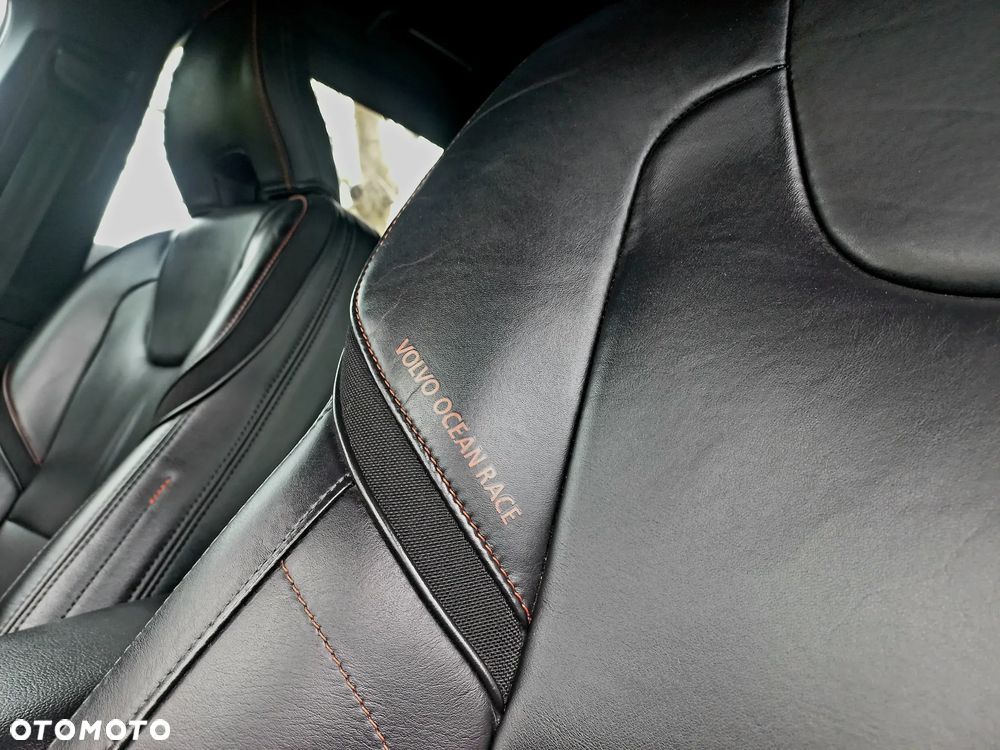 Volvo V40 - 11