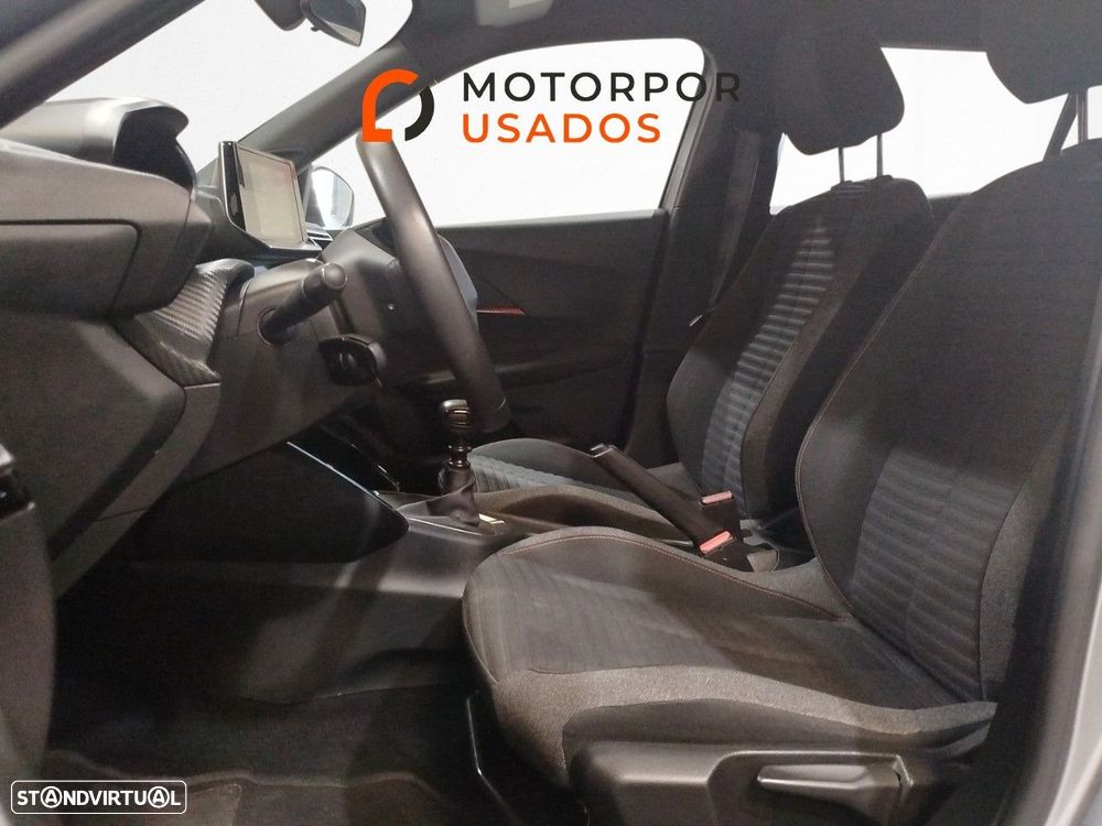 Peugeot 2008 1.2 PureTech Active - 9
