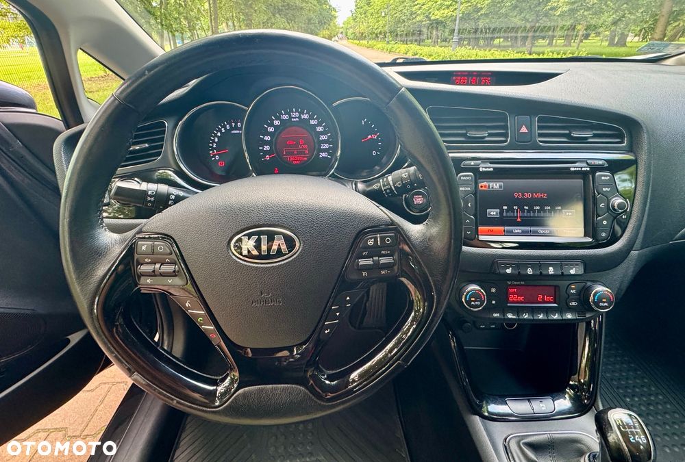 Kia Ceed 1.6 GDI XL - 14