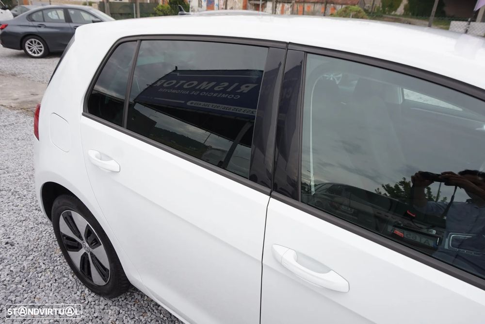 VW e-Golf AC/DC - 10
