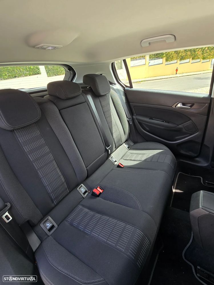 Peugeot 308 PureTech 130 Stop & Start Active - 9