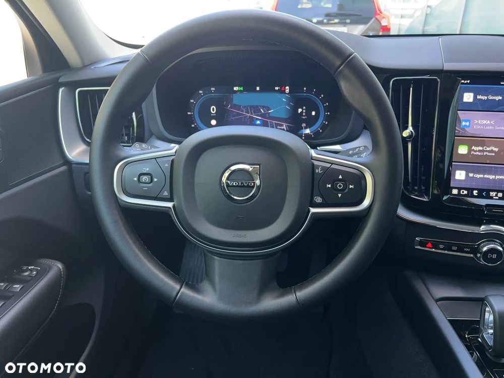 Volvo XC 60 B5 B AWD Core - 11