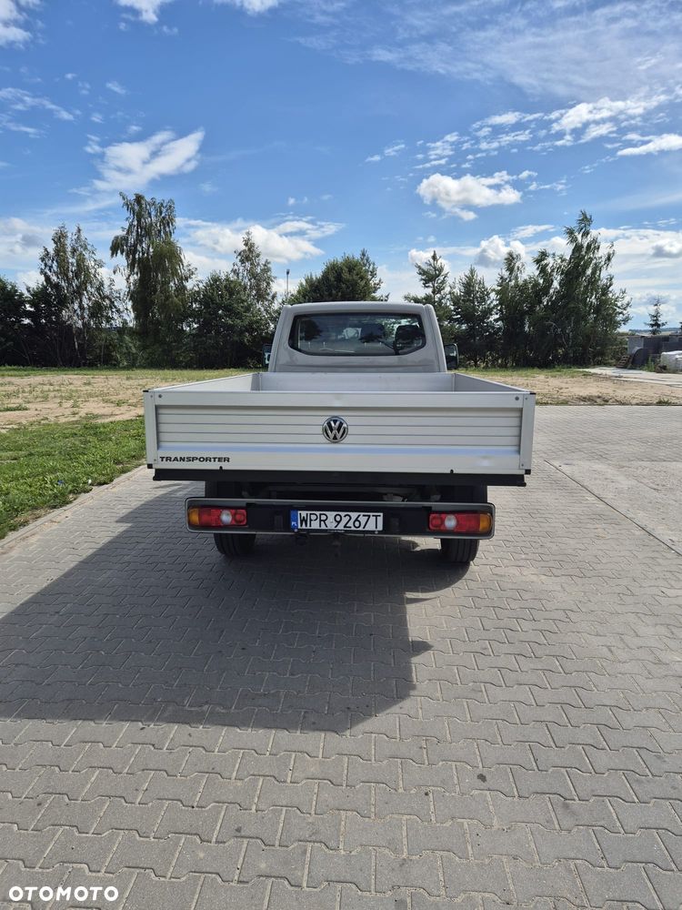 Volkswagen Transporter - 4