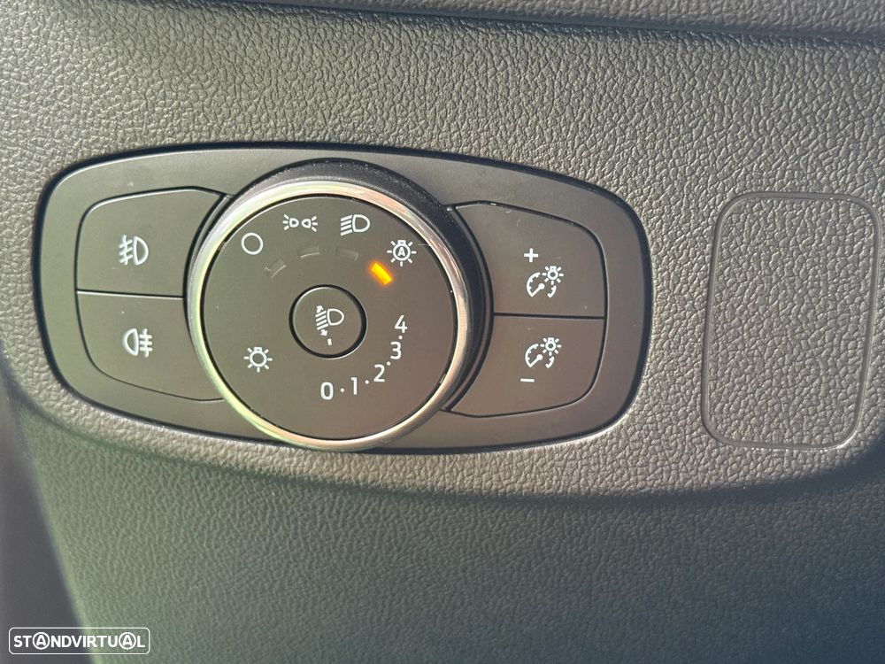 Ford Focus SW 1.0 EcoBoost Connected - 26