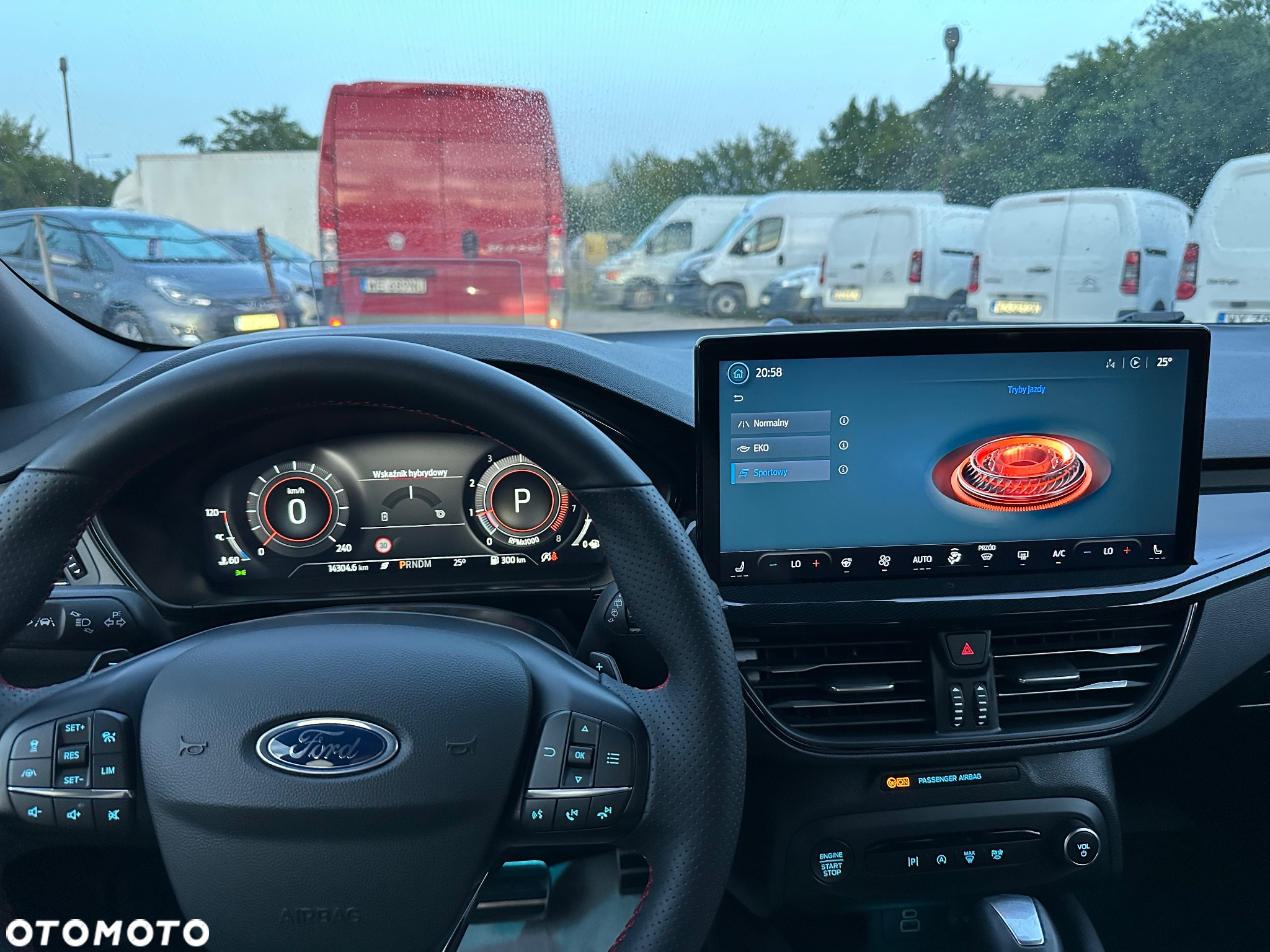 Ford Focus Turnier 1.0 EcoBoost Hybrid ST-LINE X - 25