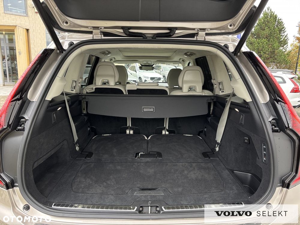 Volvo XC 90 - 28