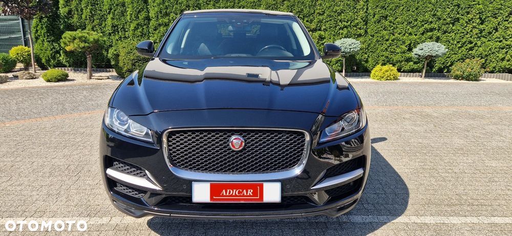 Jaguar F-Pace - 5