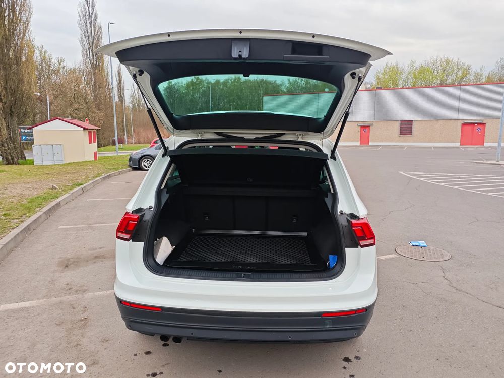 Volkswagen Tiguan 1.5 TSI EVO Comfortline - 9