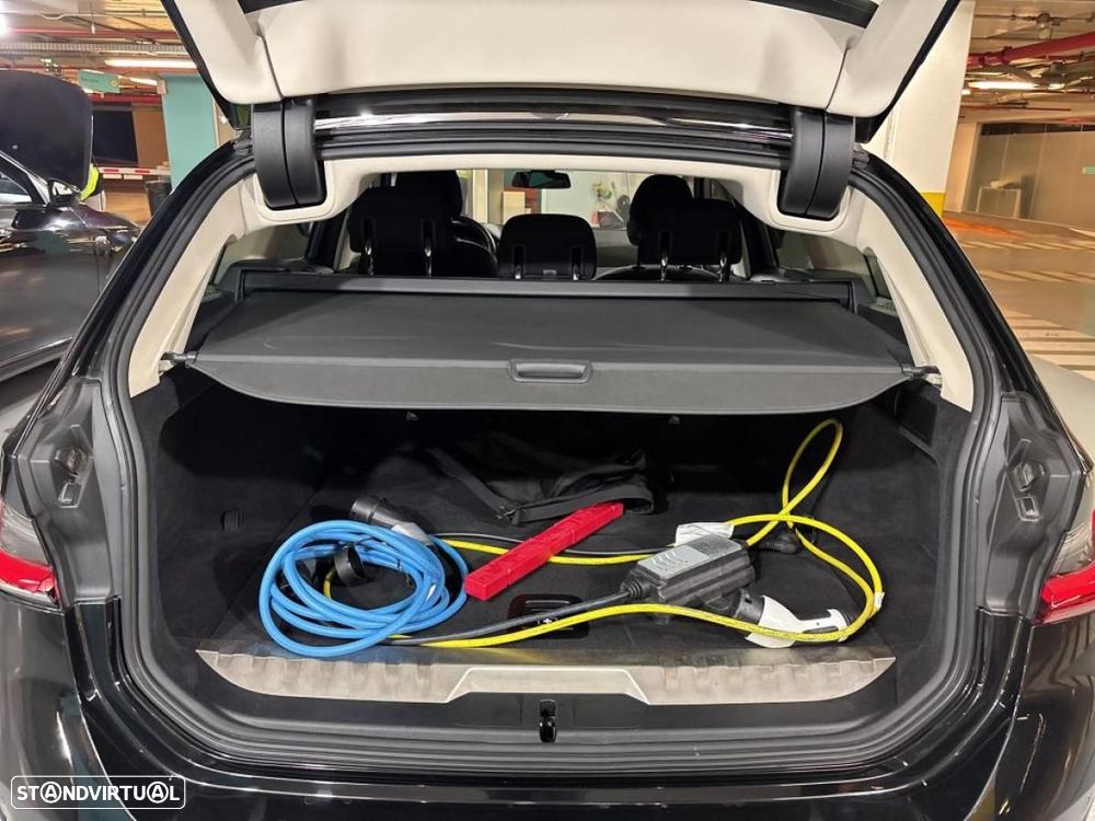 BMW 330 e Corporate Edition Auto - 11