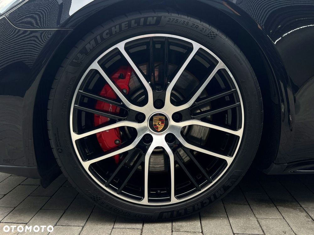 Porsche Panamera - 37