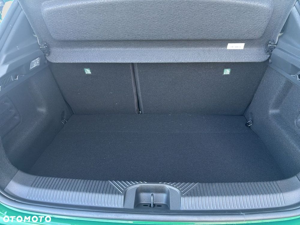 Renault Clio - 7