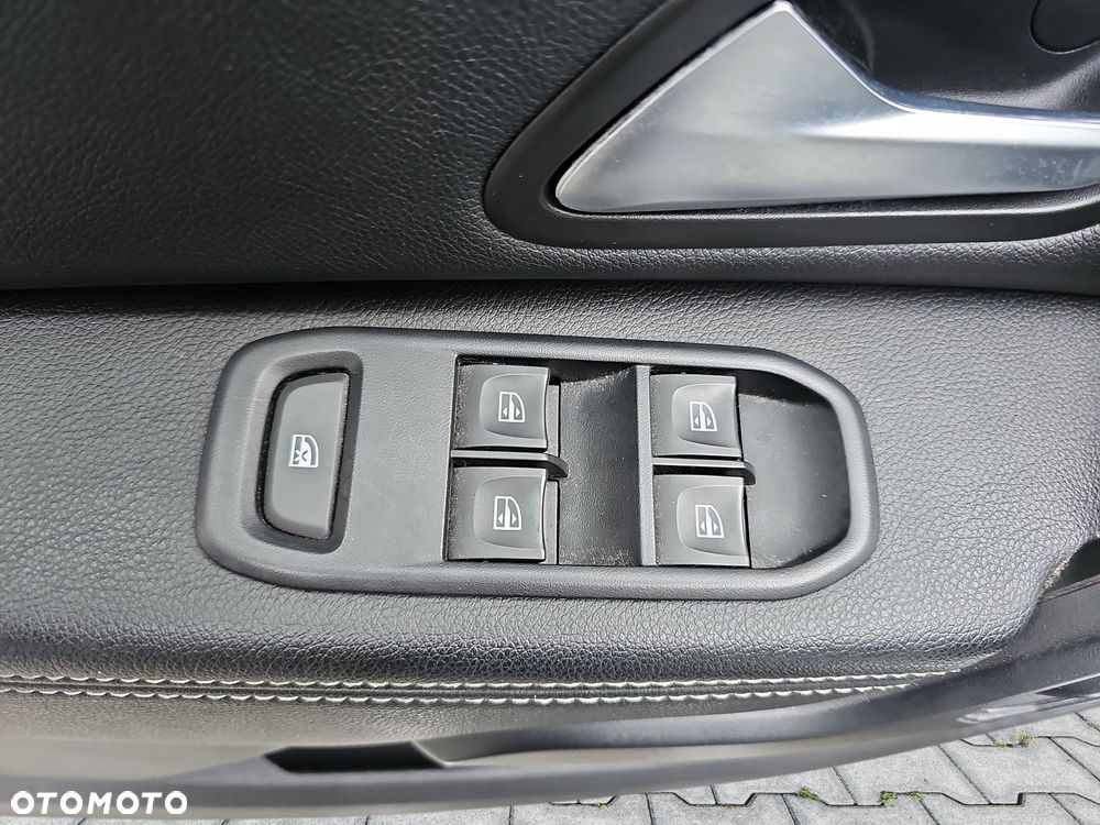 Dacia Duster 1.3 TCe FAP Prestige EU6d - 17