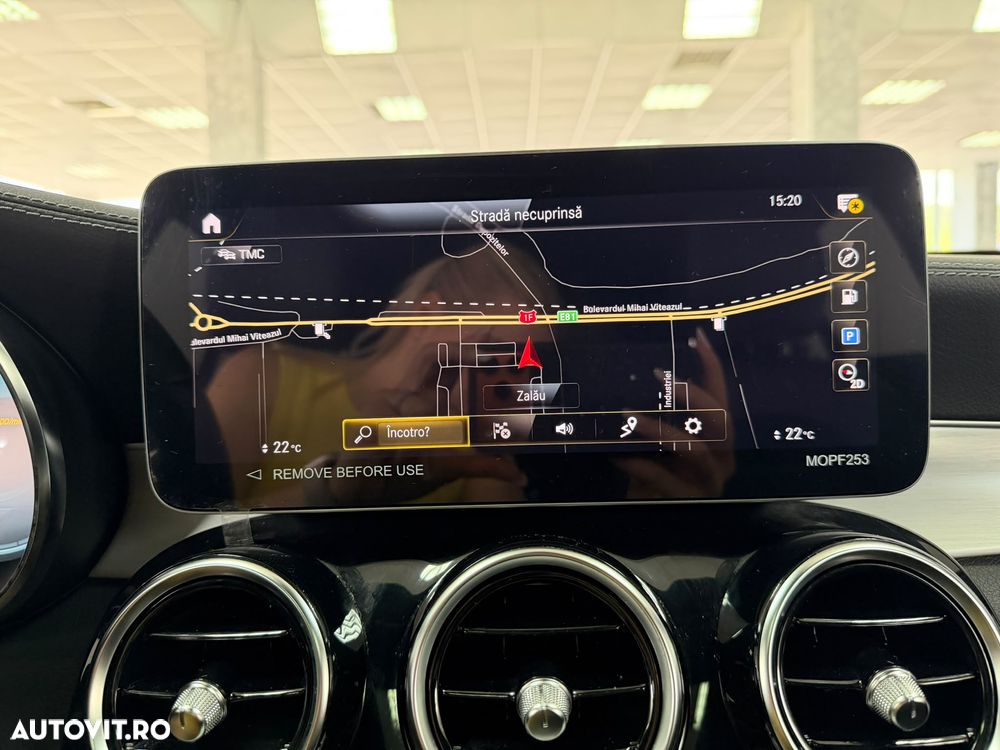 Mercedes-Benz GLC Coupe 220 d 4Matic 9G-TRONIC AMG Line - 25