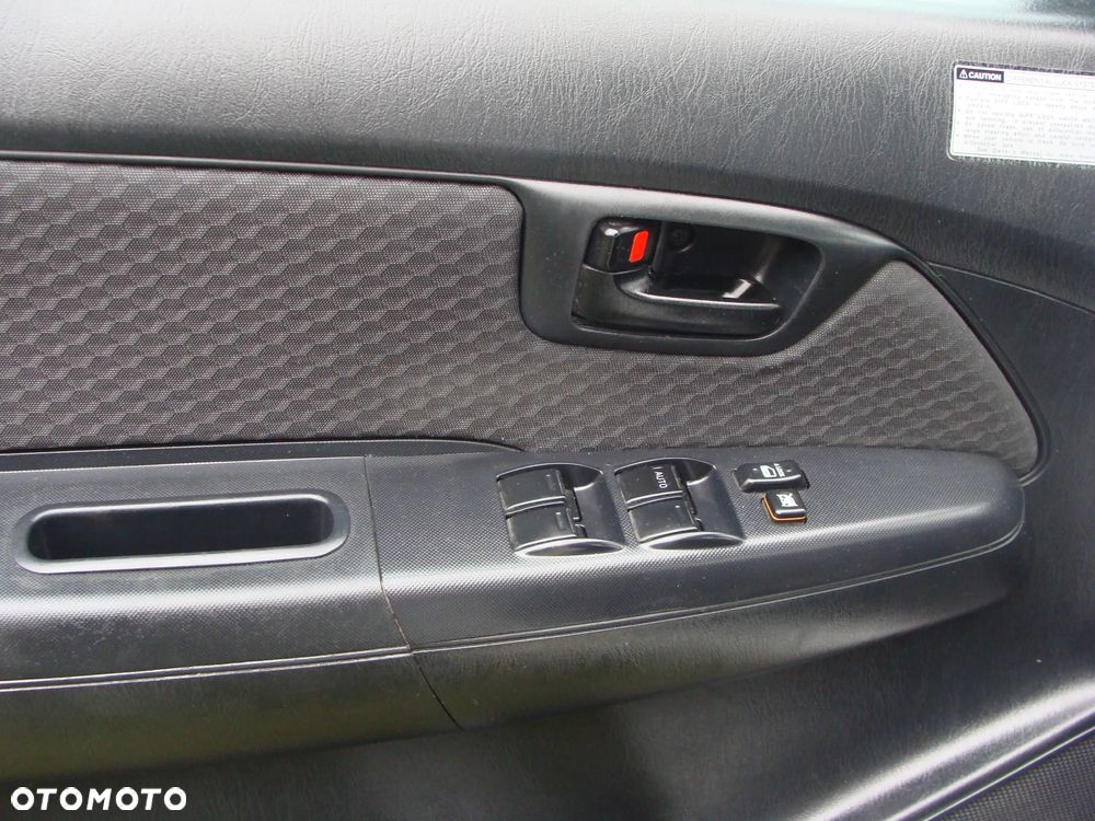 Toyota Hilux 2.5 D-4D DLX - 15