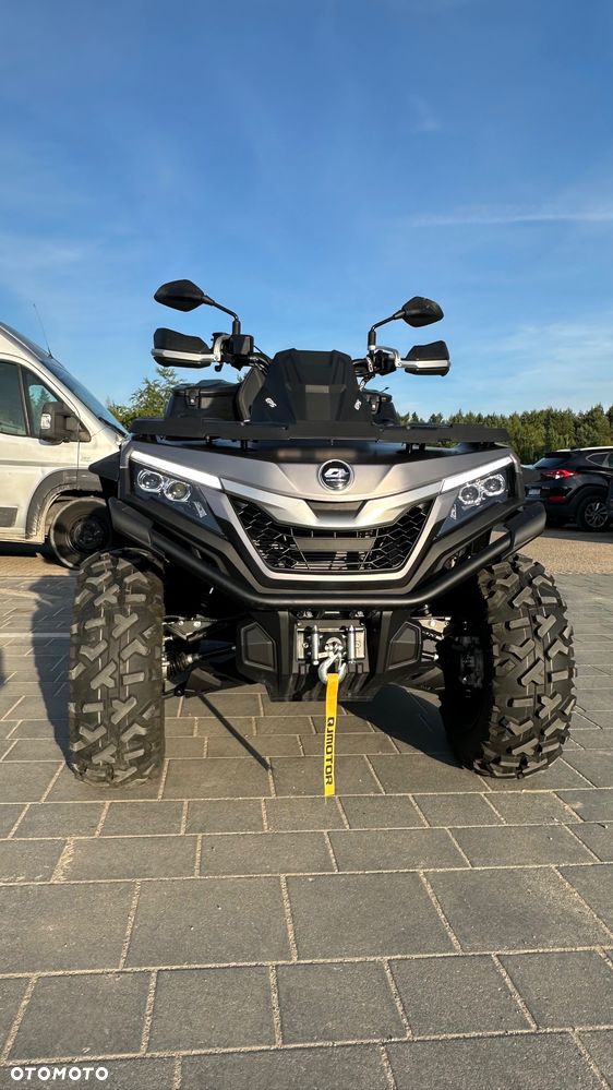 QJMOTOR SFA 1000 - 3