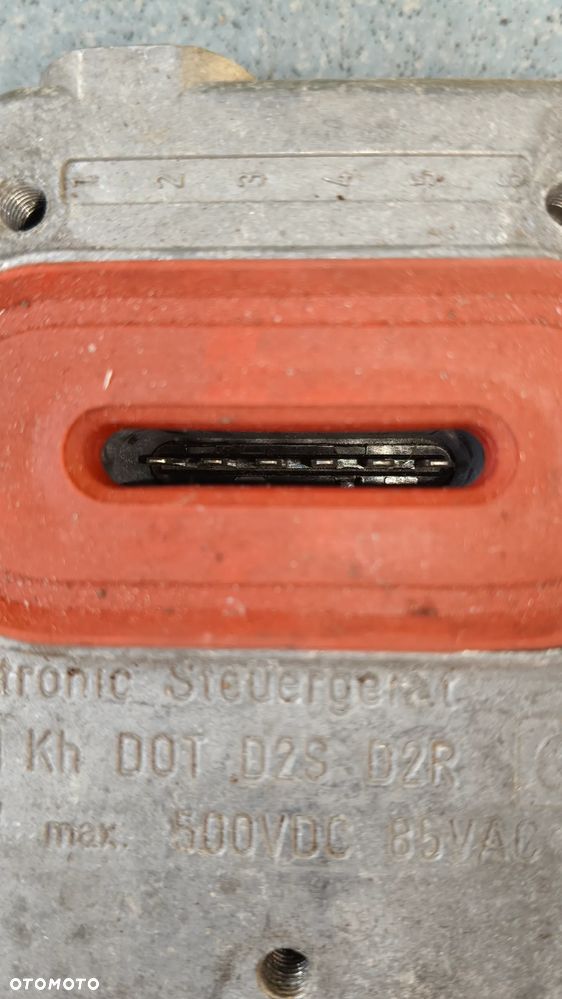 Przetwornica 1307329011  i 1307329023 - 7