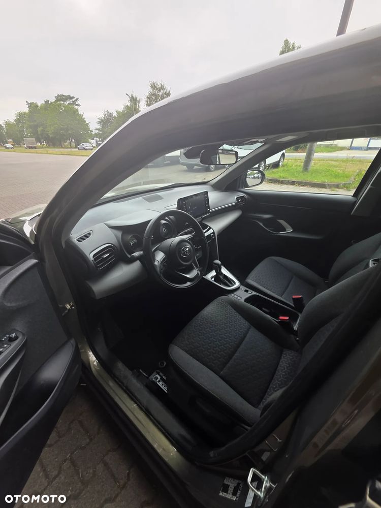 Toyota Yaris Cross - 18