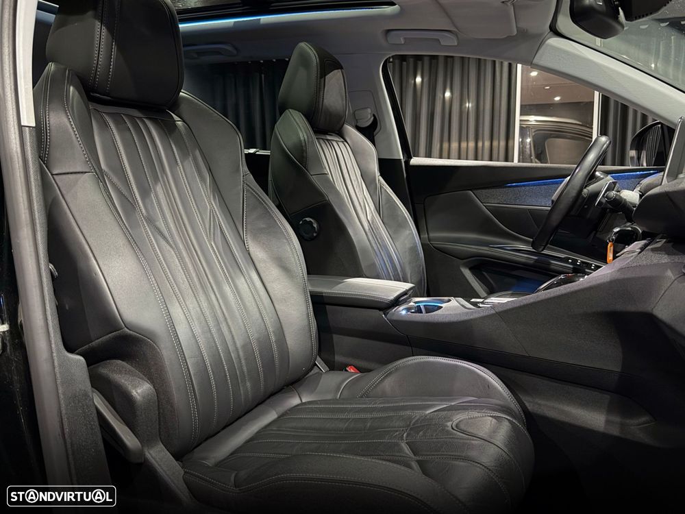 Peugeot 5008 1.2 PureTech Allure Pack EAT8 - 37