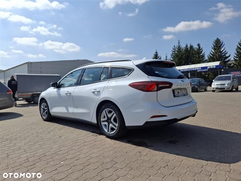 Ford Focus 1.5 EcoBlue Active - 6