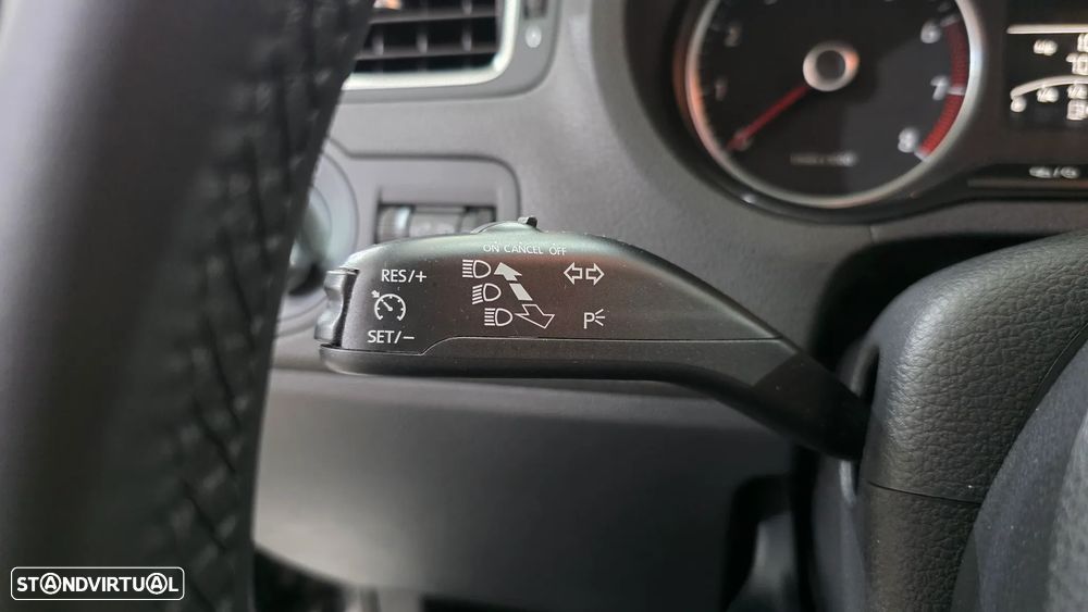 VW Polo 1.2 TSi Confortline - 25