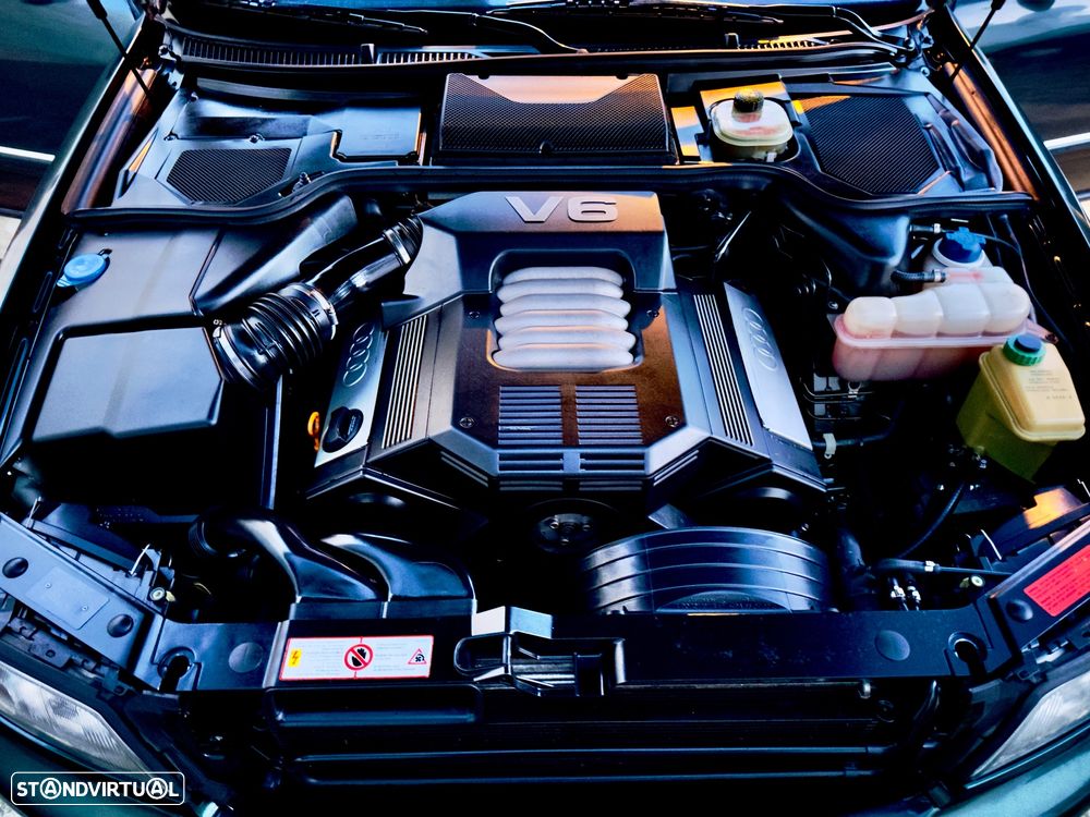 Audi A8 2.8 - 1