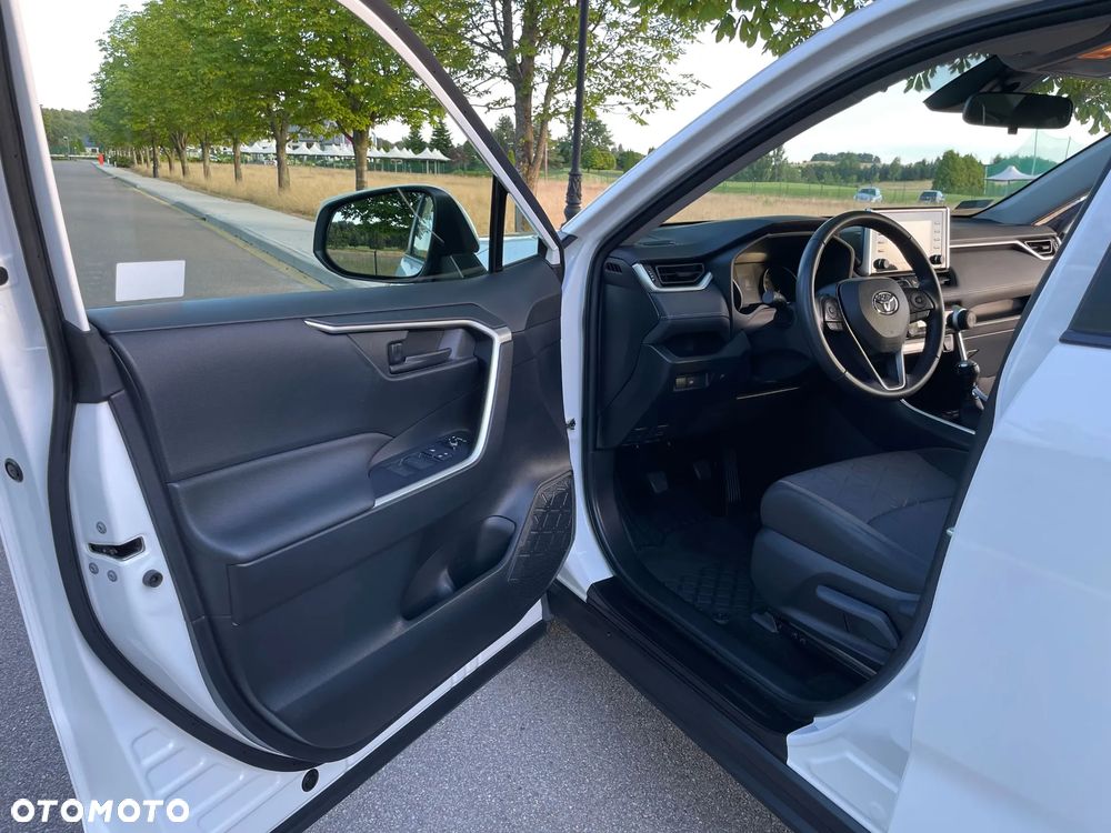Toyota RAV4 2.0 Comfort 4x2 - 13