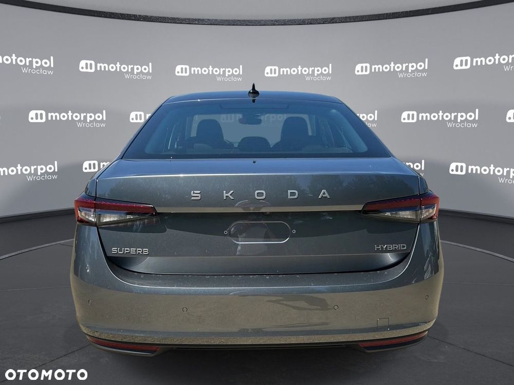Skoda Superb - 12