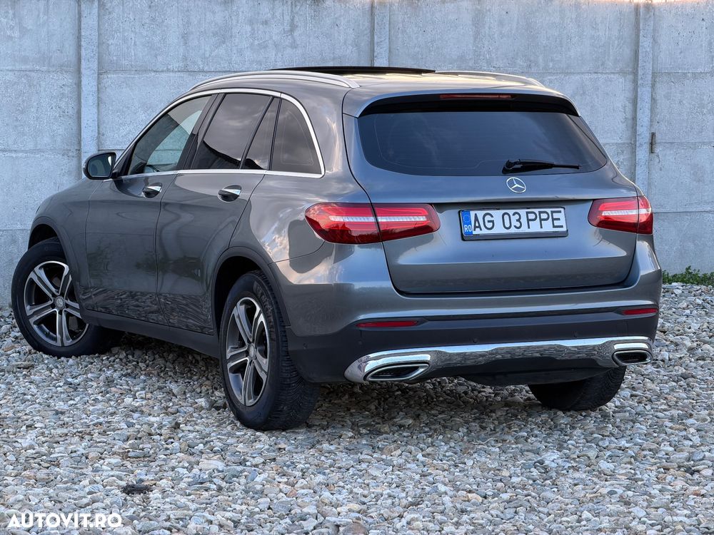 Mercedes-Benz GLC 220 d 4MATIC 9G-TRONIC - 11