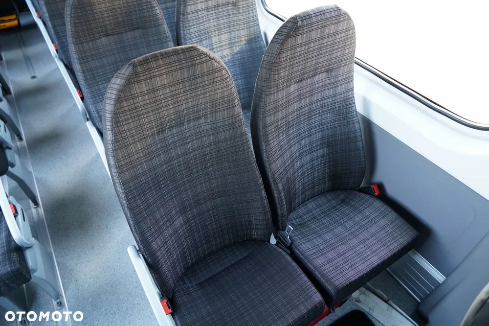 Mercedes-Benz SPRINTER 516 CDI / TRANSFER / SPROWADZONY Z FRANCJI / PRZYGOTOWANY DO REJSTRACJI - 28