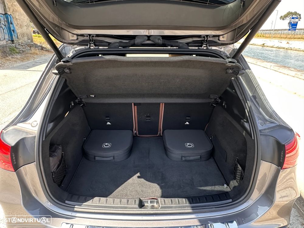 Mercedes-Benz GLA 250 e 8G-DCT AMG Line - 41