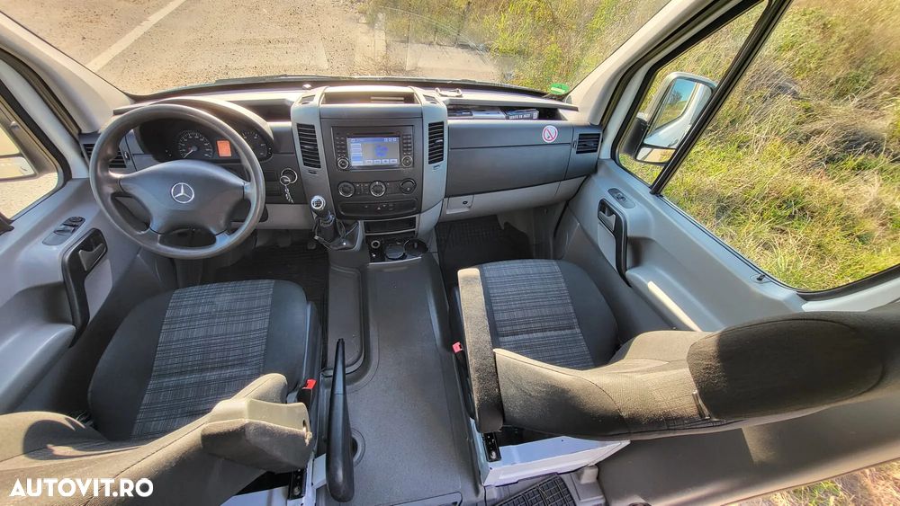 Mercedes-Benz Sprinter (BlueTec) 906.235 - 11