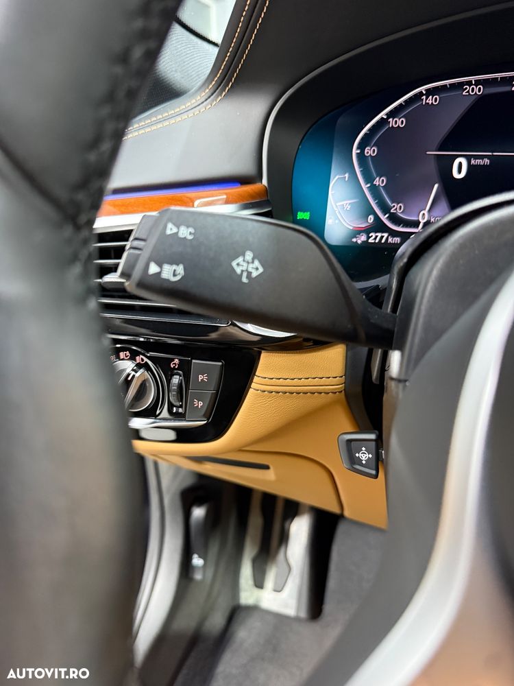 BMW Seria 5 530e Aut. M Sport Edition - 20