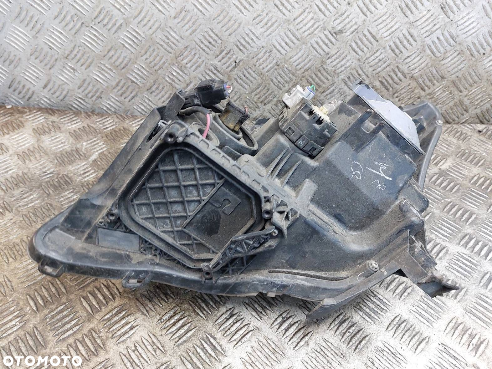 LAMPA PRAWY PRZÓD TOYOTA AVENSIS T25 LIFT EU EUROPA - 7
