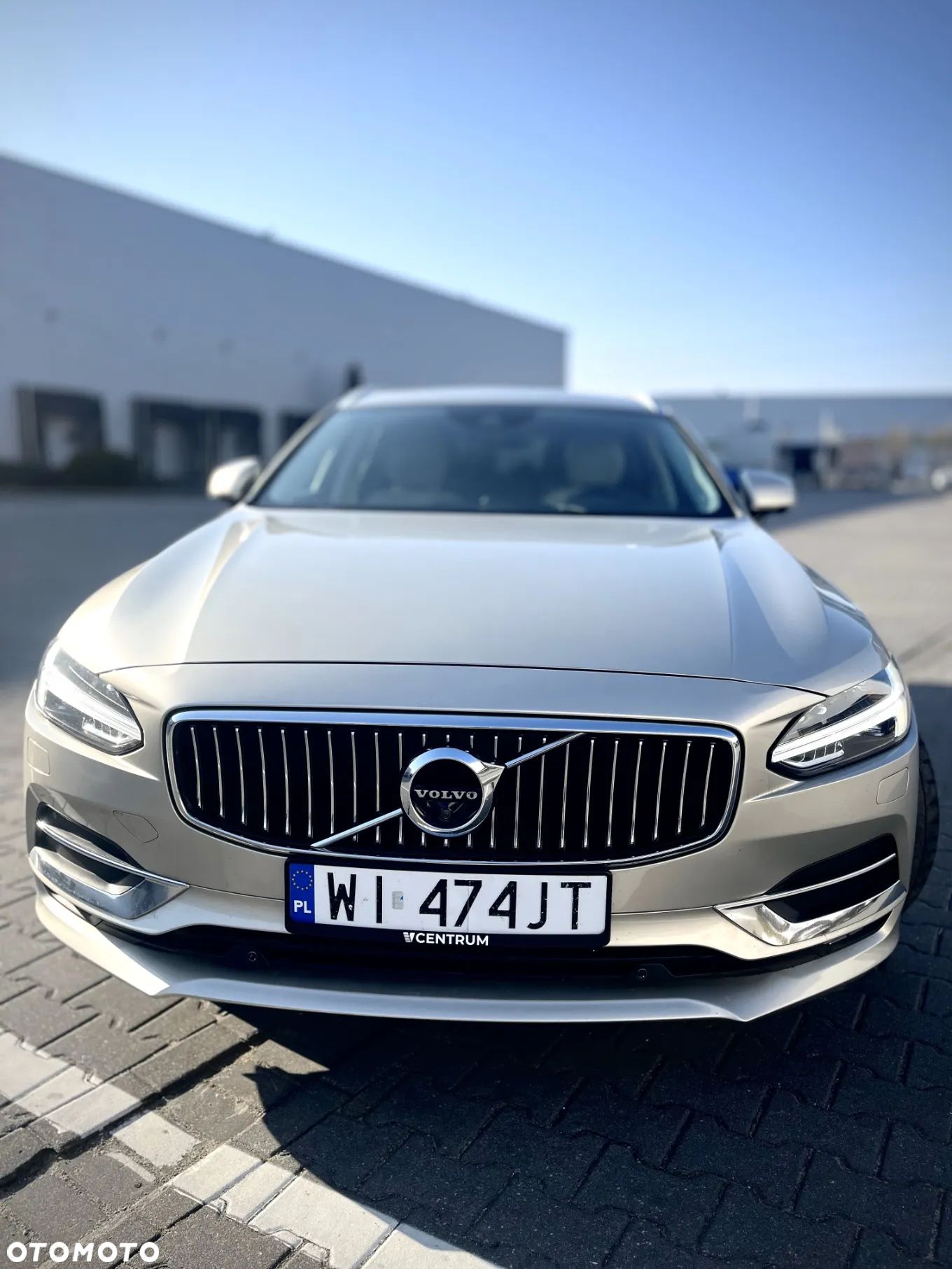 Volvo V90 D4 Inscription - 1