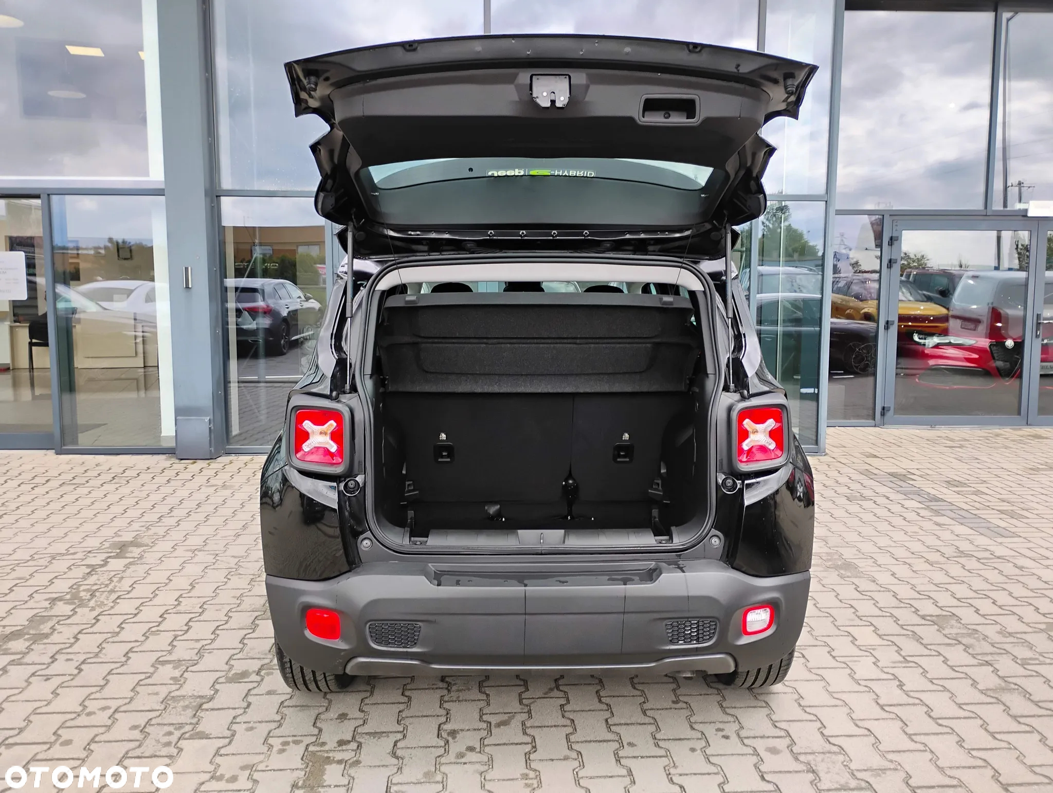 Jeep Renegade 1.5 T4 mHEV Limited FWD S&S DCT - 13